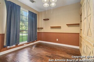 Foto del edificio - 26311 Stefnianne St