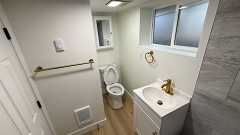 Building Photo - 187 5th St