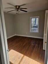 Building Photo - 3209 Golf Course Rd