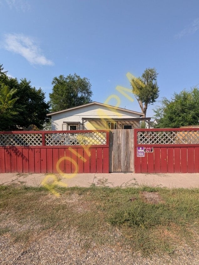 Primary Photo - Charming 3 Bed / 1 Bath Home in Kimberly