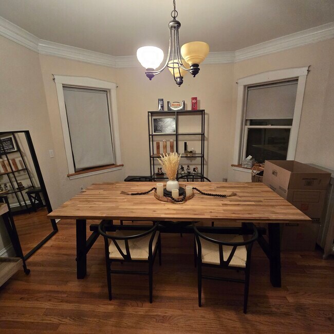 Foto del edificio - 4037 N Long Ave