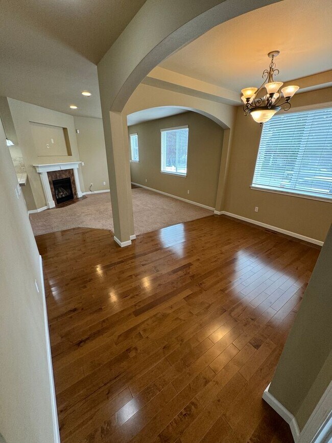 Foto del edificio - 7644 Kodiak Ave NE