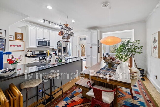 Photo - 1403 A St SE Townhome