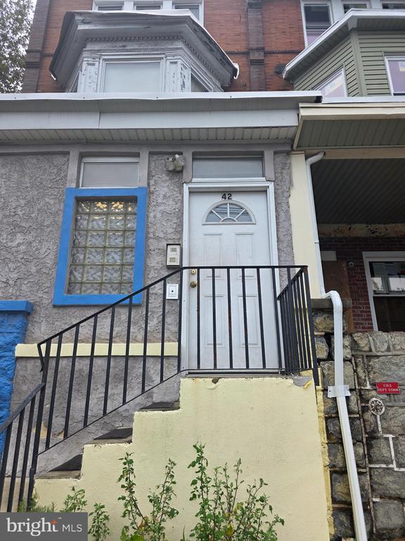 Building Photo - 42 S 51st St