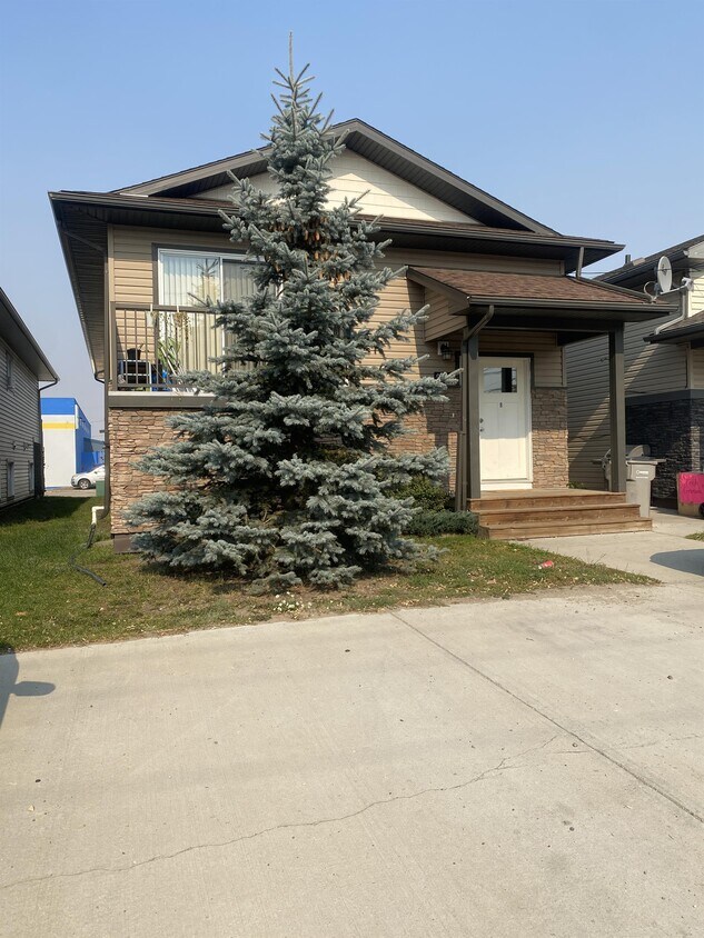 Photo principale - 9907-99109 109 Ave