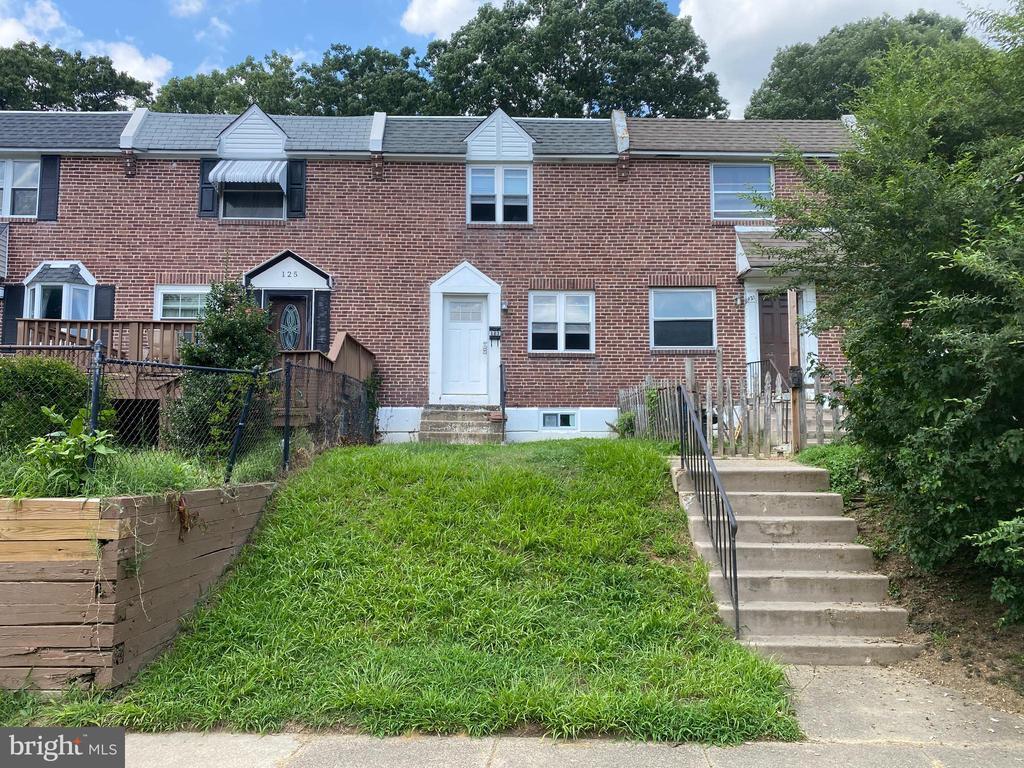 Primary Photo - 123 Madison Dr