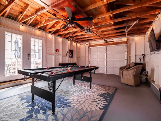 Foto del edificio - 122 Overlook Rd