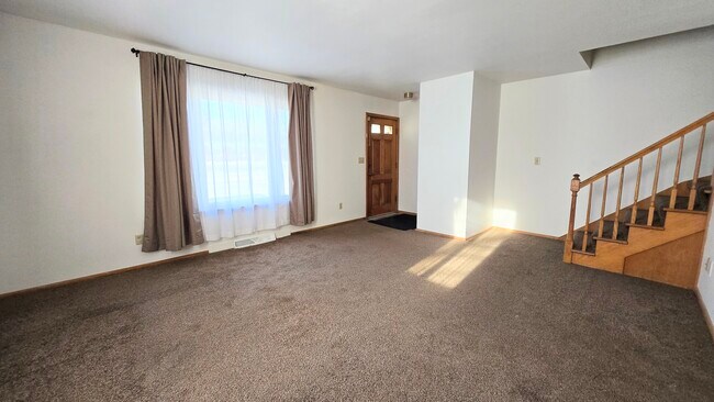 Foto del edificio - 9915 W Beloit Rd