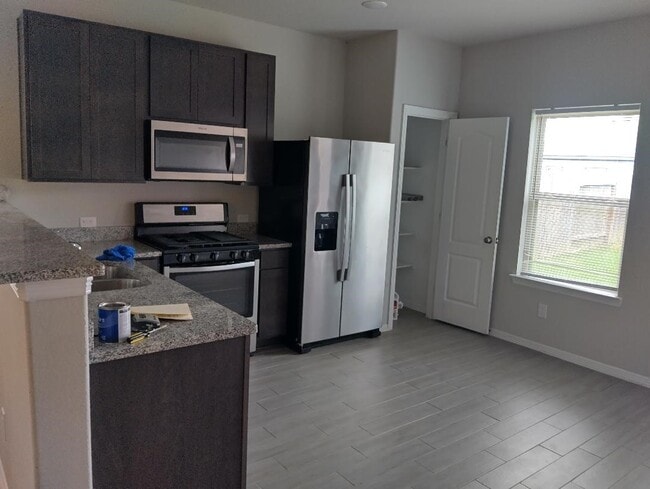 Foto del edificio - 24807 Russet Bluff Trl