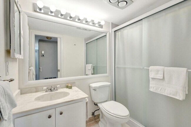 Foto del edificio - 2320 SW 22nd Ave