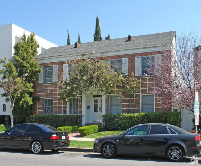 152 S Reeves Dr, Beverly Hills, CA 90212 Apartments in Beverly Hills