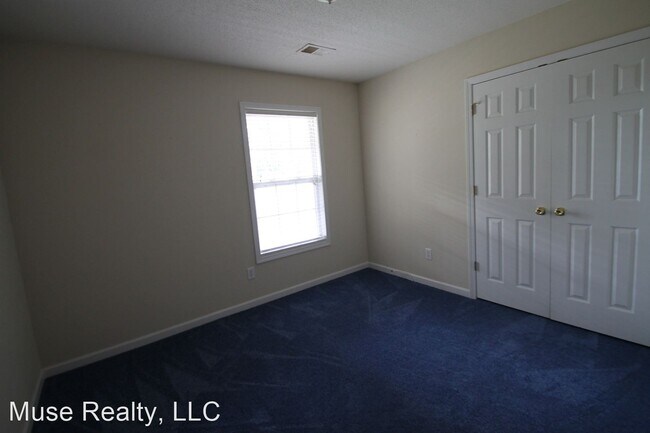 Building Photo - 3 br, 2 bath House - 121 Ross Road
