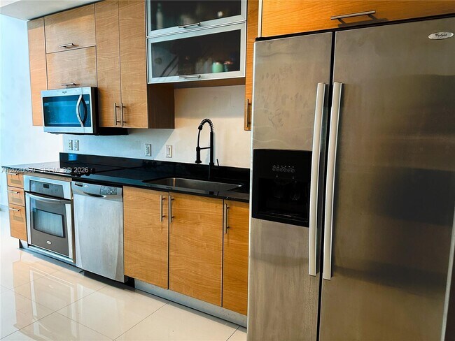 Foto del edificio - 60 SW 13th St