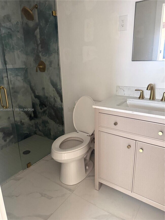 Foto del edificio - 3690 W 8th Ave