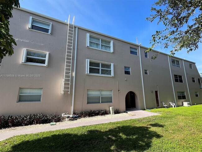 Foto del edificio - 1100 SE 4th Ave
