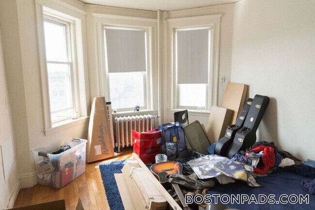 Foto del edificio - 1167 Boylston St