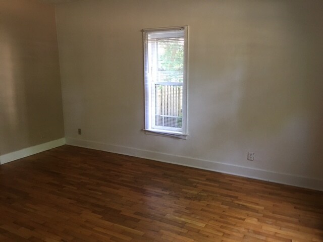 Building Photo - 507 S Franklin St