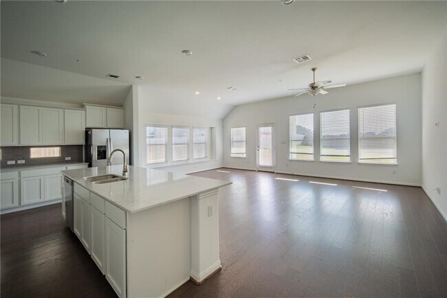 Foto del edificio - 1612 Gladewater Way