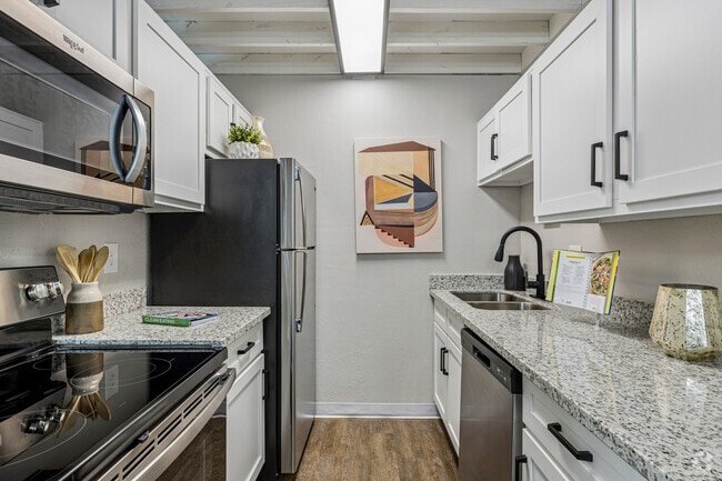 1BR, 1BA - 817SF - Kitchen - 51 Ten Townhomes