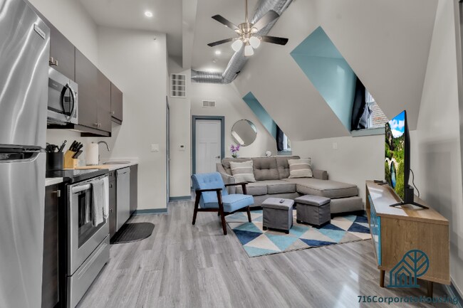 Foto del edificio - 36 E Utica St