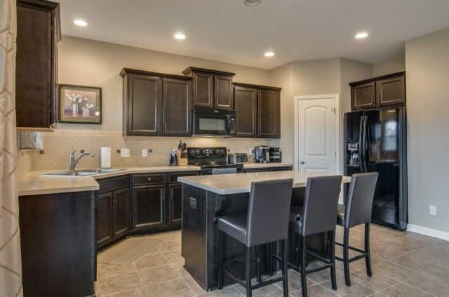 Building Photo - 3 bedroom, 2.5 bath home in Bent Creek