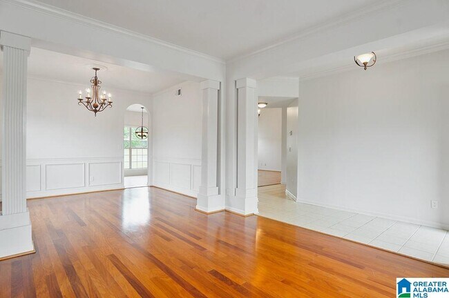 Building Photo - 5137 Overlook Cir