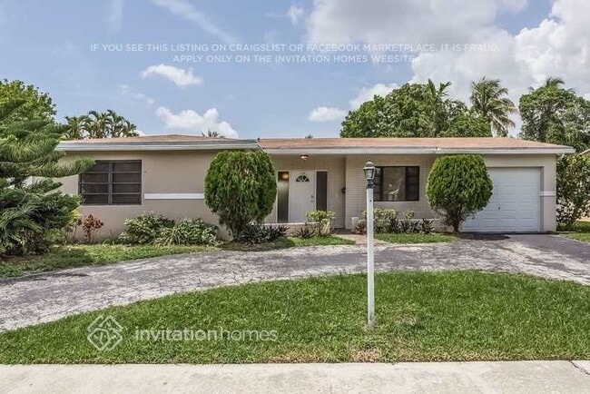 Building Photo - 3180 NW 40th Ct