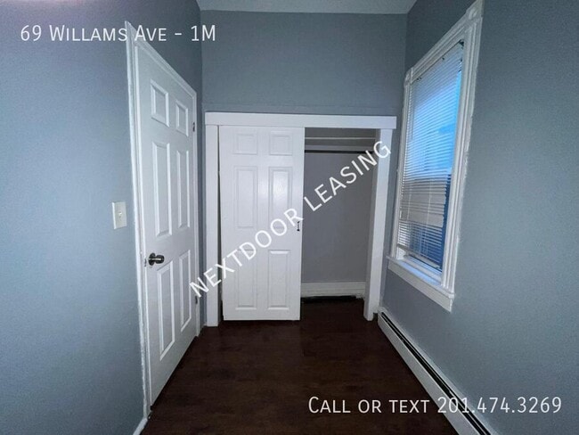 Foto del edificio - 69 Williams Ave
