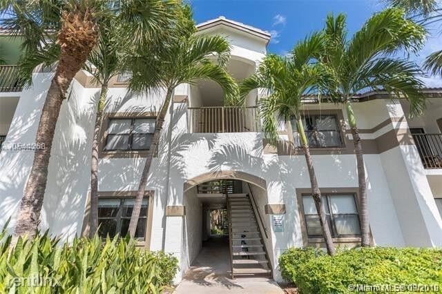 Foto del edificio - 2 br, 2 bath Condo - 570 S Park Rd # 6-36A