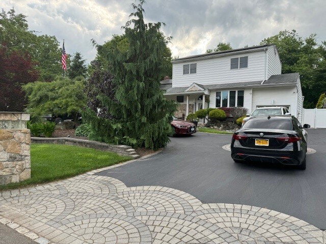 Foto del edificio - 20 Greg Ln