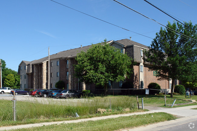 Foto del edificio - Fox Run Apartments