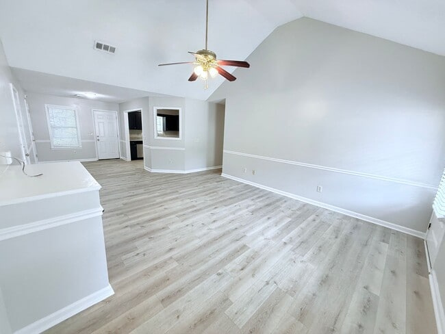 Foto del edificio - 3BR/3BA For Rent