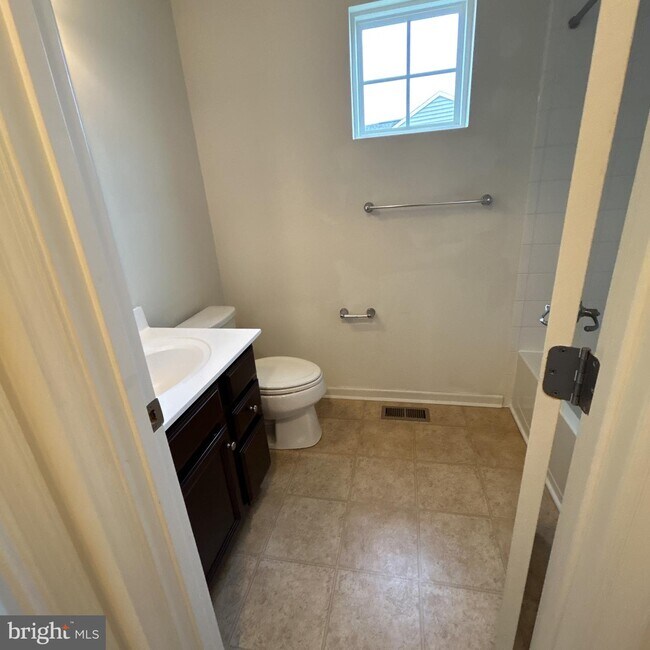 Foto del edificio - 1265 Madison Ln