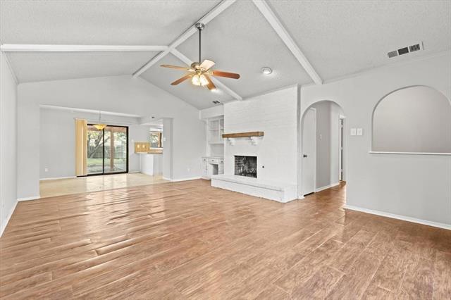 Building Photo - 1414 Kingsbridge Dr