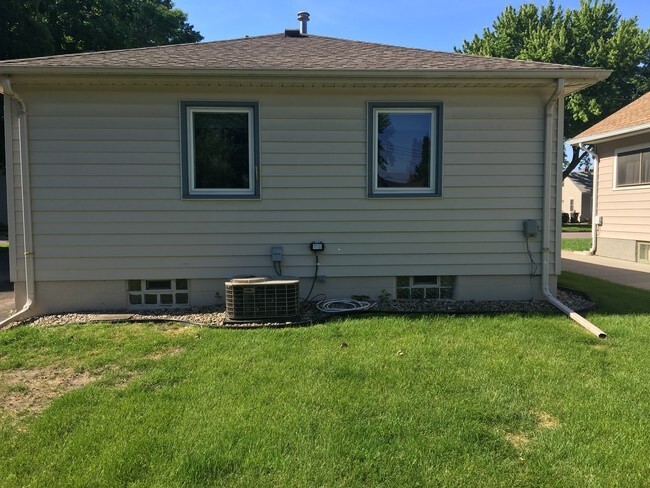 Foto del edificio - 612 Garfield Ave