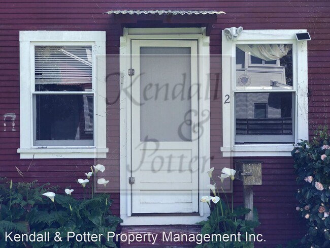 Building Photo - 206 Hollister Ave
