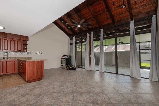Building Photo - 1504 NW 112th Terrace