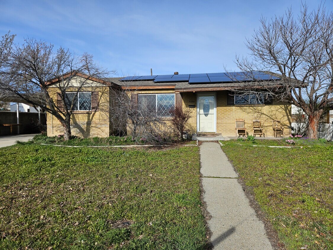 Primary Photo - 5380 S 4420 W
