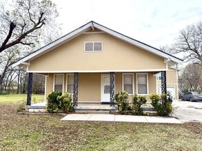 Building Photo - 531 G St NW