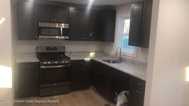 Foto del edificio - 3010 Spruce Ave