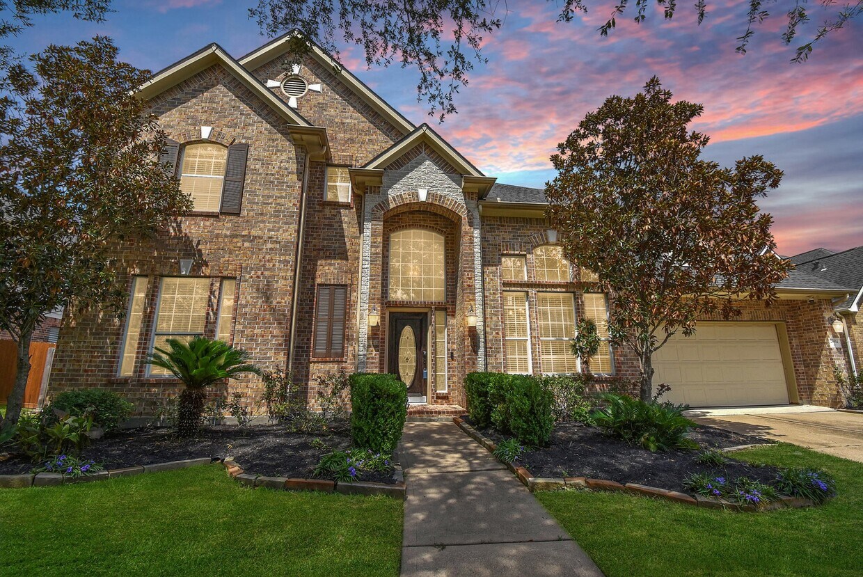 Foto principal - 28514 Hayden Park Dr