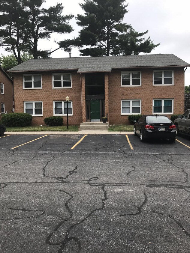 Building Photo - 352 Mayfield Ave