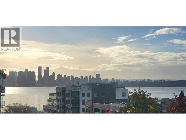 Photo du bâtiment - 175 W 2nd Ave