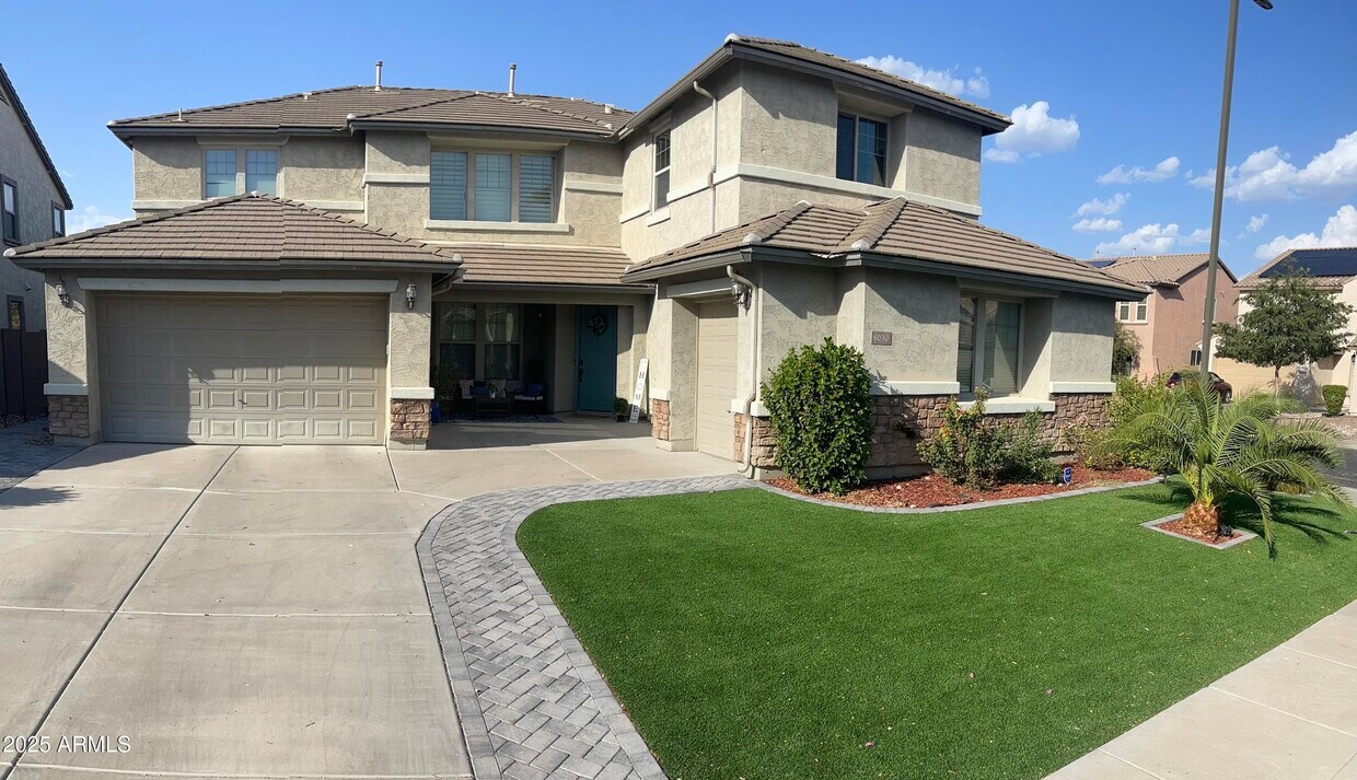 Foto principal - 6030 W Montebello Way