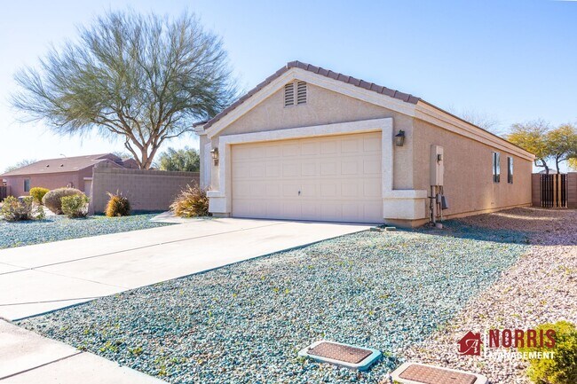 Foto del edificio - 2071 St Bonita Ln