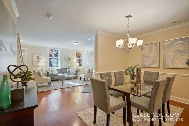 Foto del edificio - 133 Bates St NW