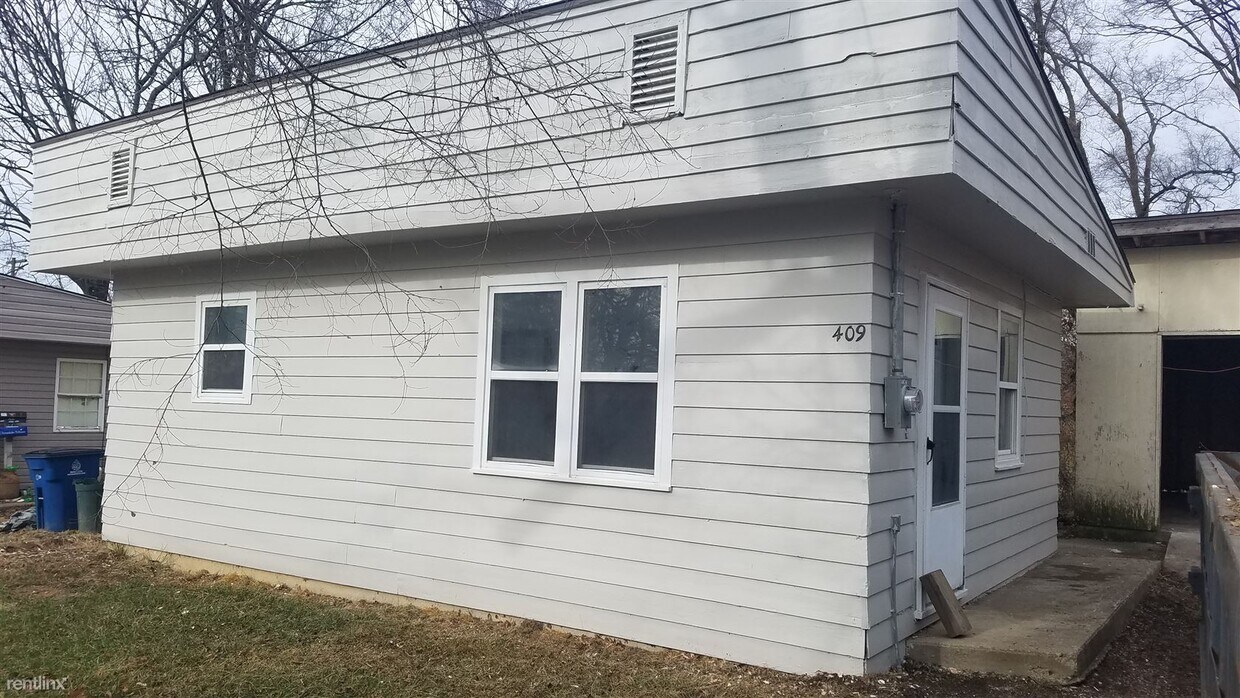 Primary Photo - 1 br, 1 bath House - 409 East Walnut Street