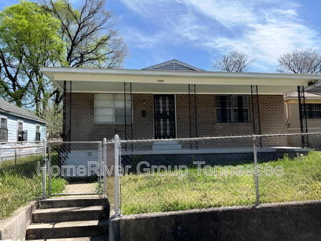 Building Photo - 1844 Rile St