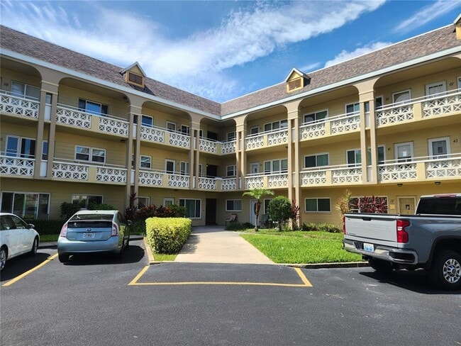 Building Photo - 2361 Jamaican St
