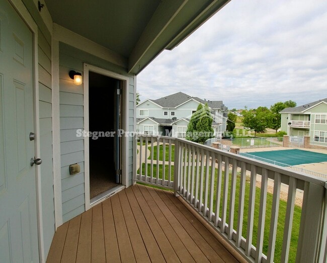 Building Photo - Great Condo in Greeley